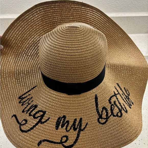 Hat - Picture 4 of 5